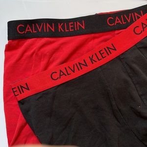 LOT of 2: Calvin Klein boxer briefs underwear